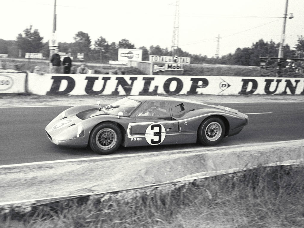 1967 Ford GT40 Mark IV