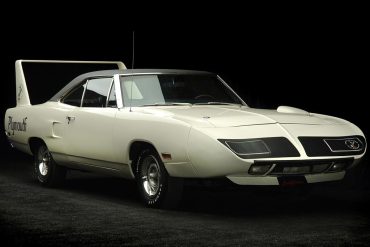 1970 Plymouth Road Runner Superbird 440