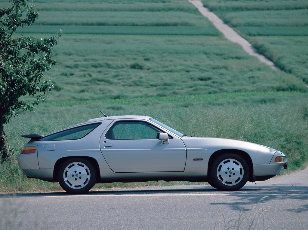 1987 Porsche 928 S4