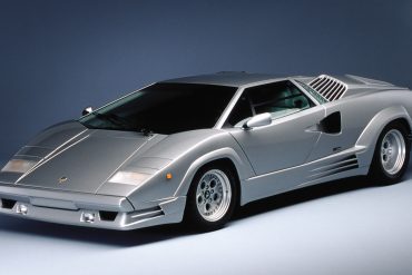 1988→1990 Lamborghini Countach 25th Anniversario