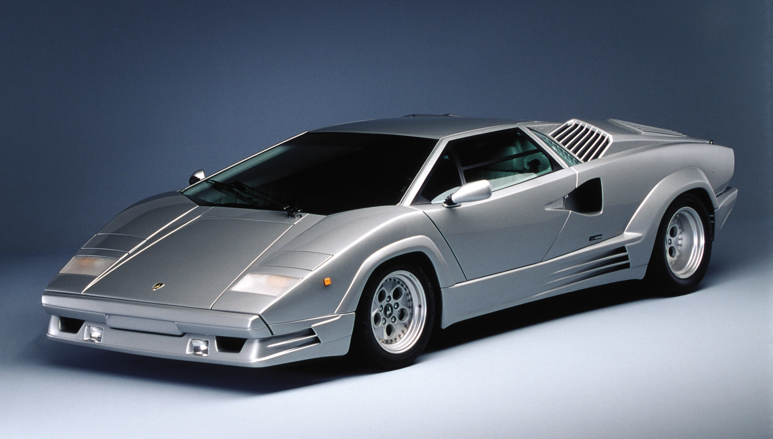 Lamborghini Countach 25th Anniversary classic review 