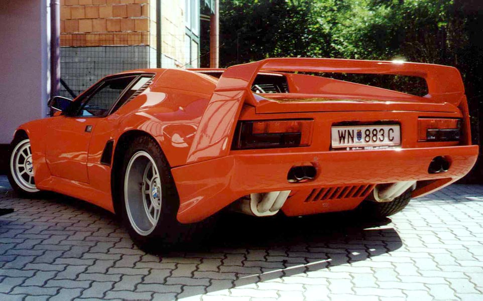 1991 De Tomaso Pantera 2