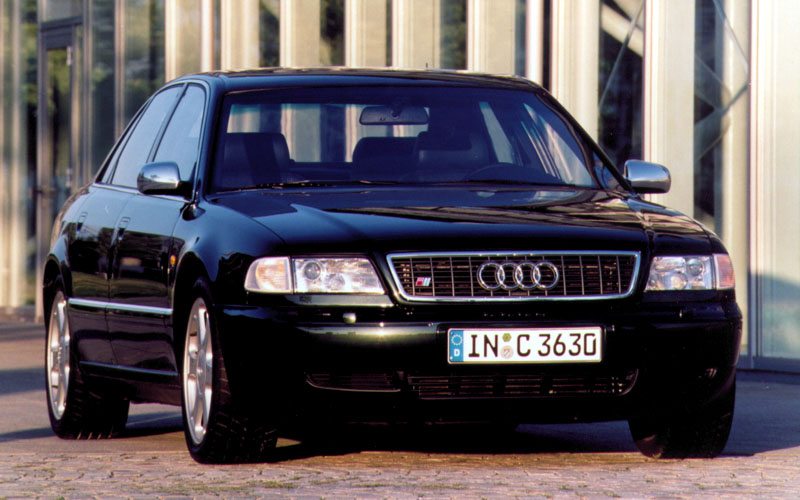 1996→1999 Audi S8