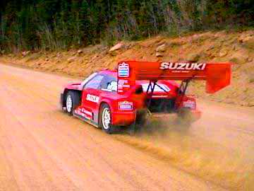 1996_Suzuki_EscudoPikesPeak1.jpg