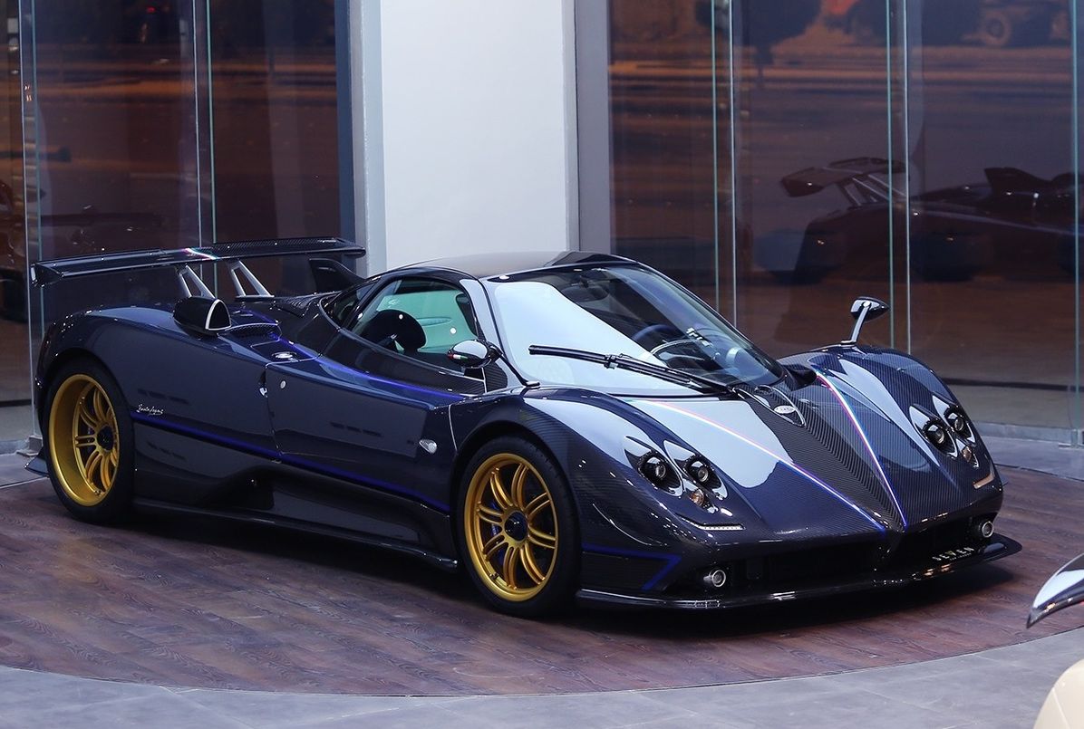 2010 Pagani Zonda Tricolore (Ultimate Guide)