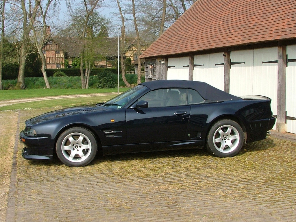 2000 Aston Martin V8 Vantage Volante Special Edition