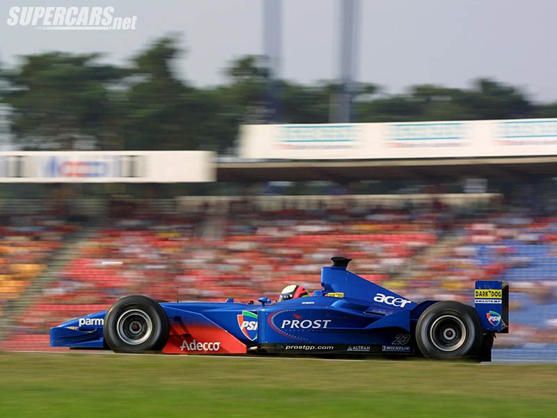 2001 Prost AP04