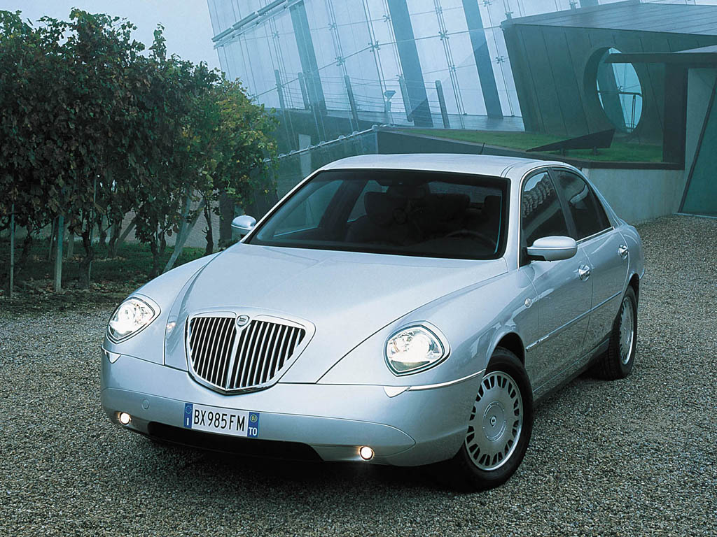 lancia thesis 2002 velocidad maxima