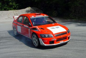 2002 Mitsubishi Lancer Evoution VII WRC2