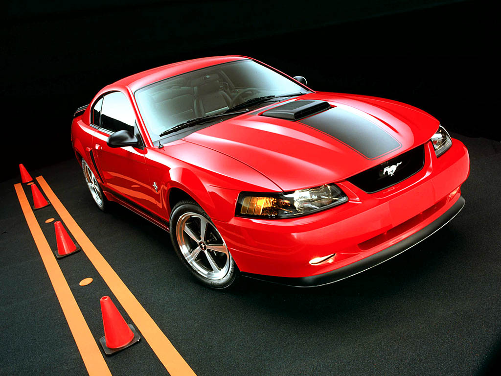 2003 Ford Mustang Mach 1