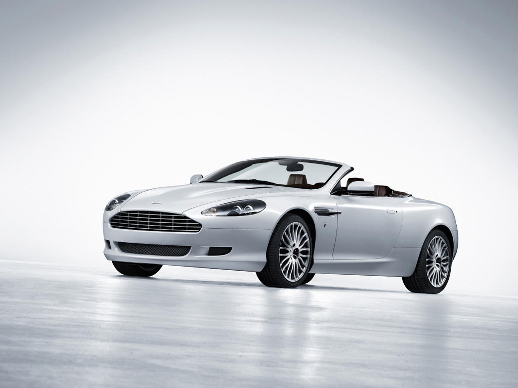 2004 Aston Martin DB9 Volante