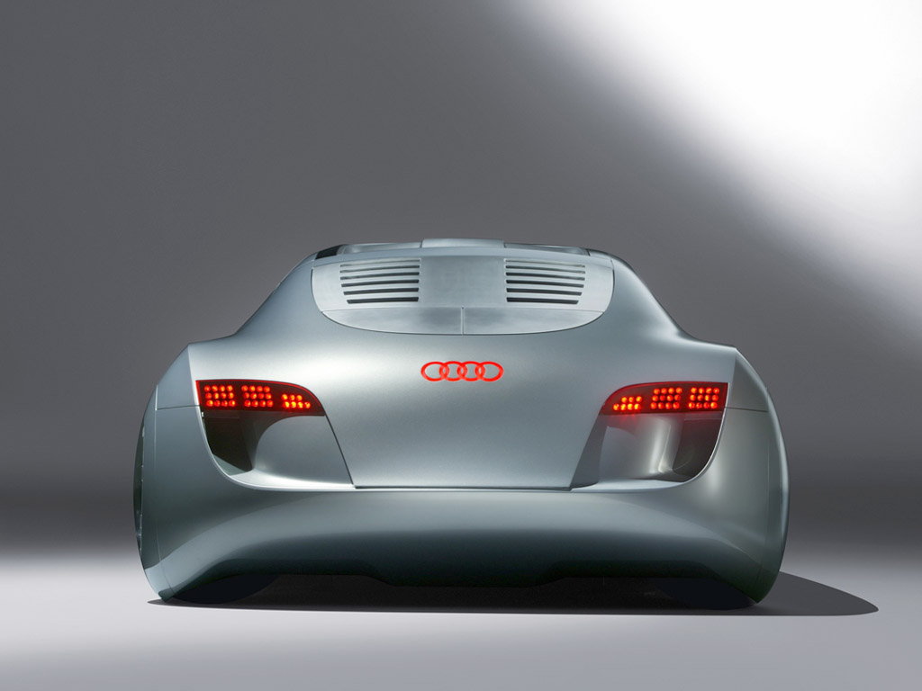 2004 Audi RSQ Concept