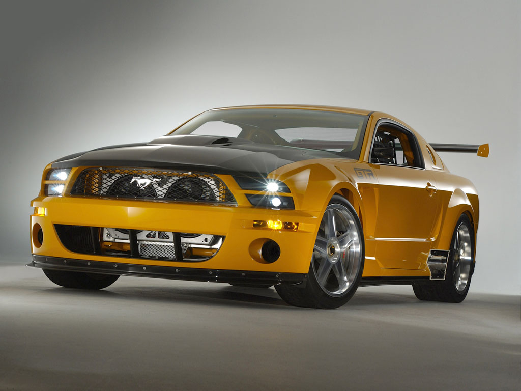 2004 Ford Mustang GT-R Concept