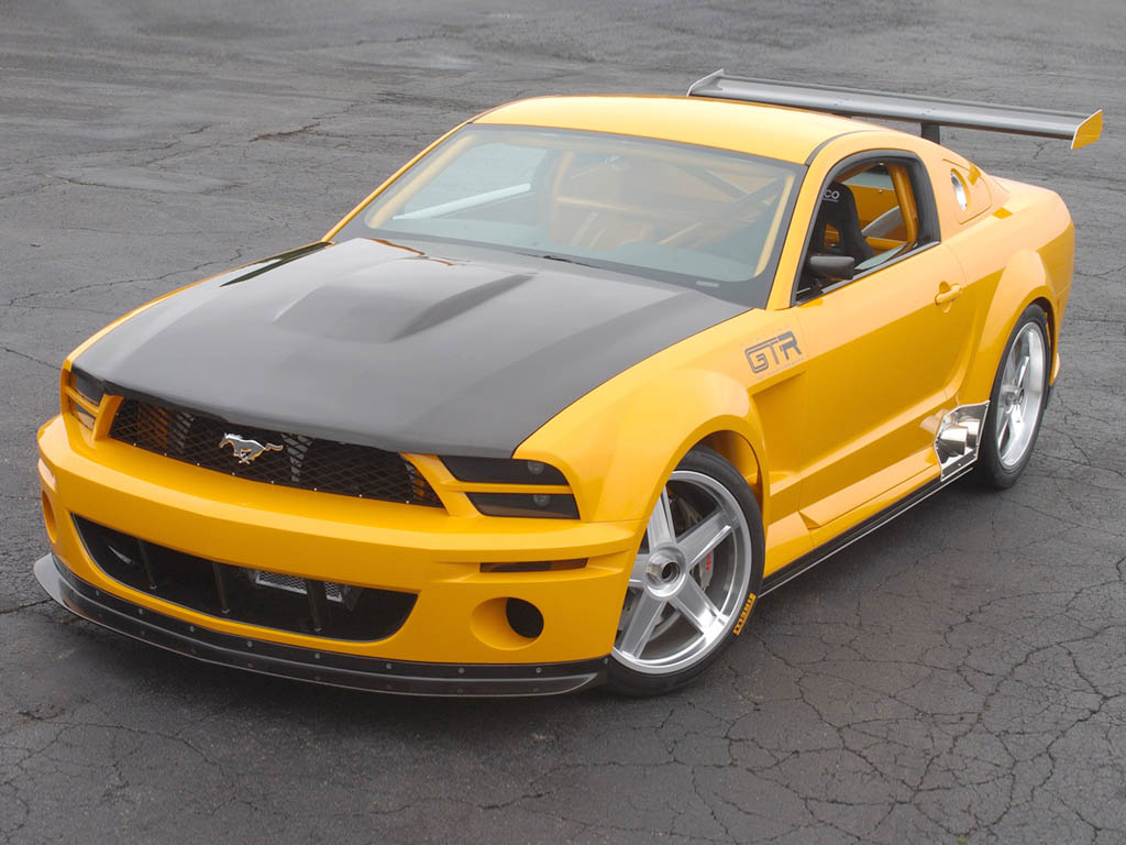 2004 Ford Mustang GT-R Concept