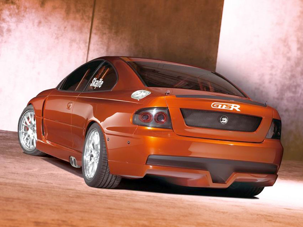 2004 HSV GTS-R Concept