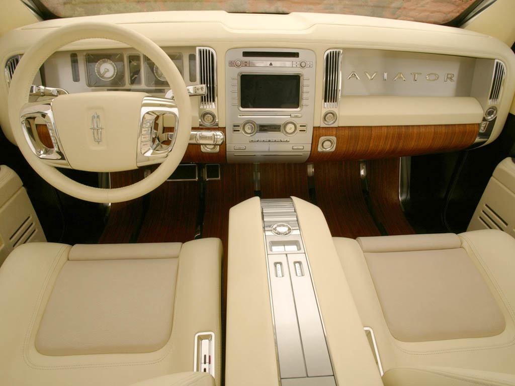 2004 Lincoln Aviator Concept