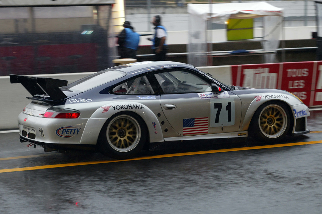 2004 Porsche 911 GT3 RSR