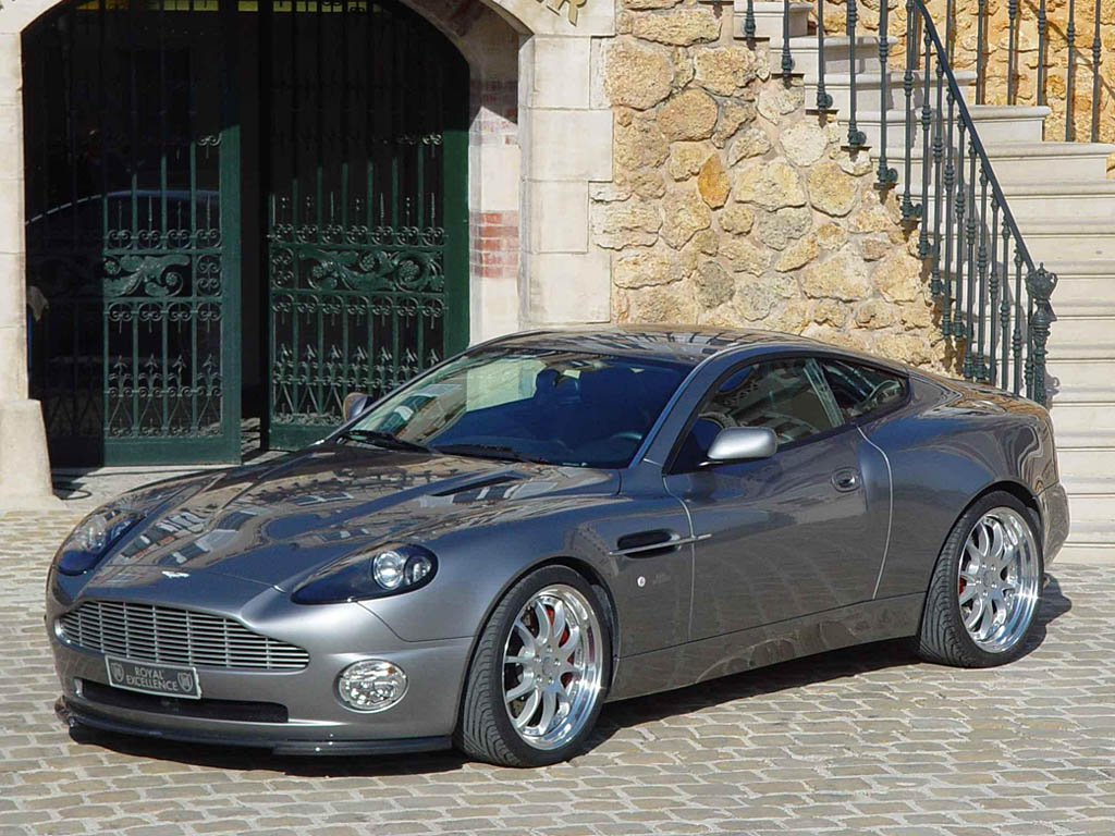 2004 Royal Excellence V12 Vanquish