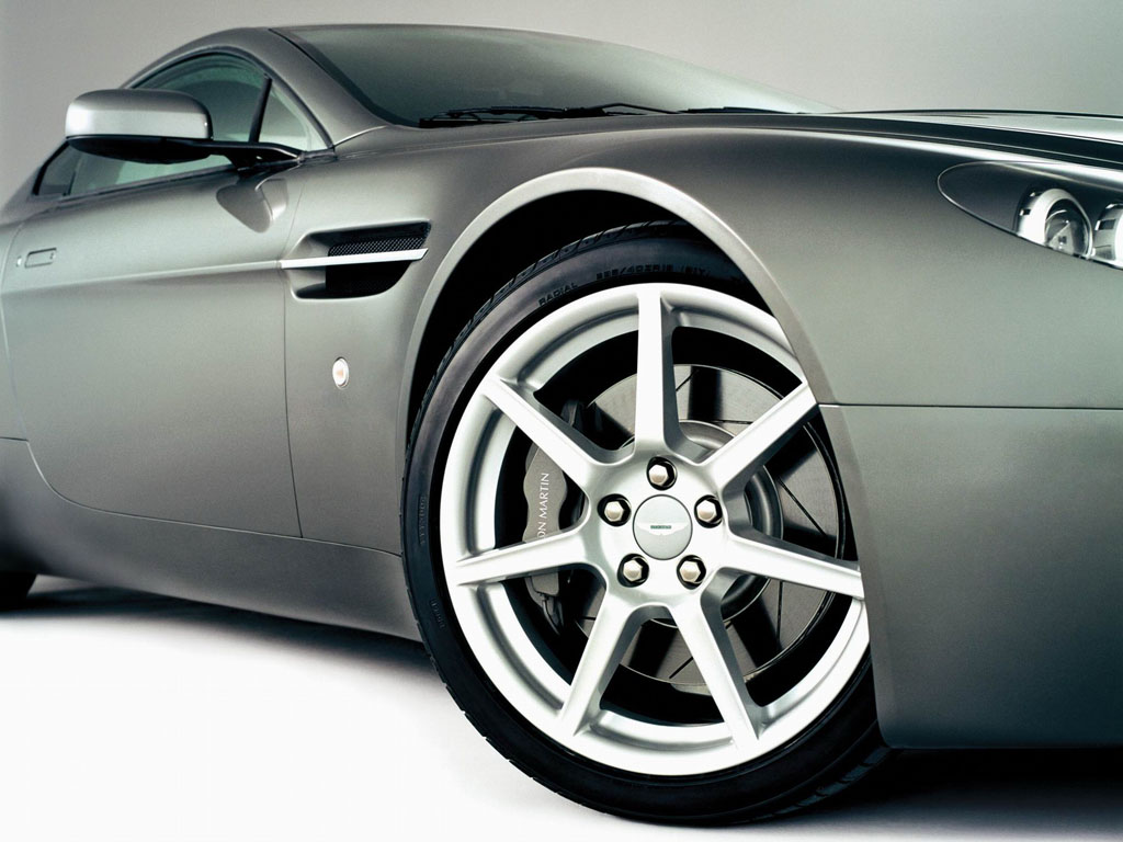 2005 Aston Martin V8 Vantage