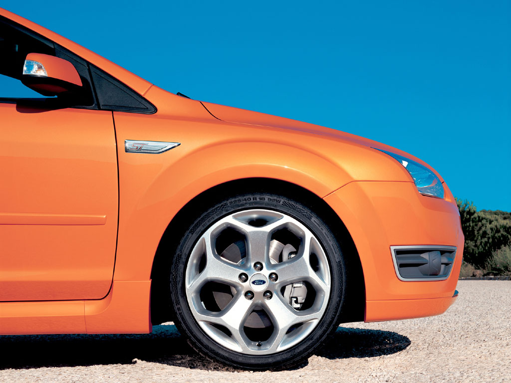 2005 Ford Focus ST