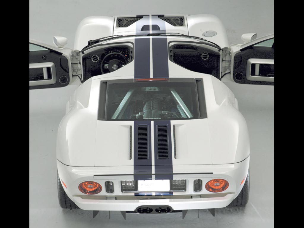 2003→2006 Ford GT