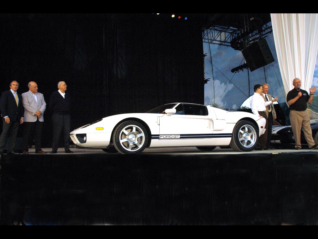 2003→2006 Ford GT