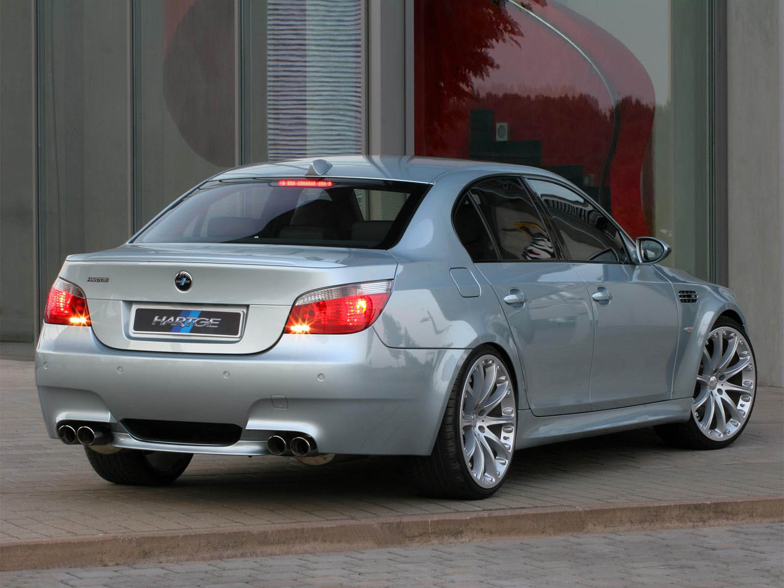 Е60 спорт. BMW m5 e60 Hartge. BMW m5 e60 2005. BMW m5 Hartge. BMW 5 e60.