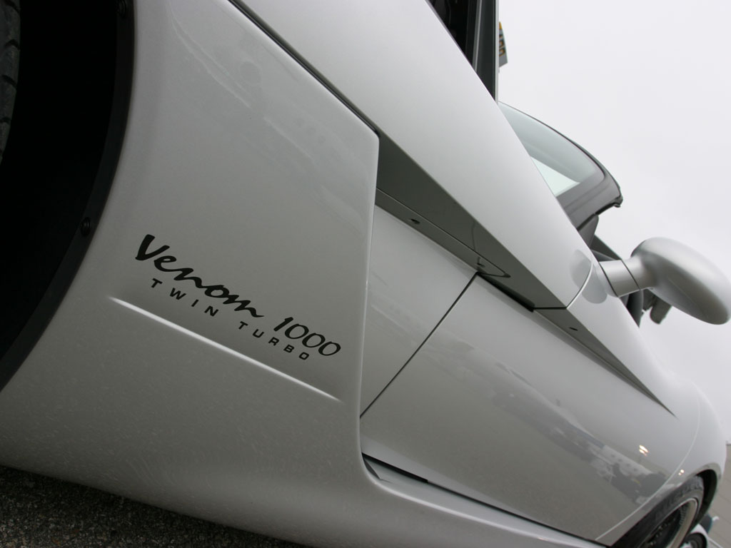 2005 Hennessey SRT-10 Viper Venom 1000