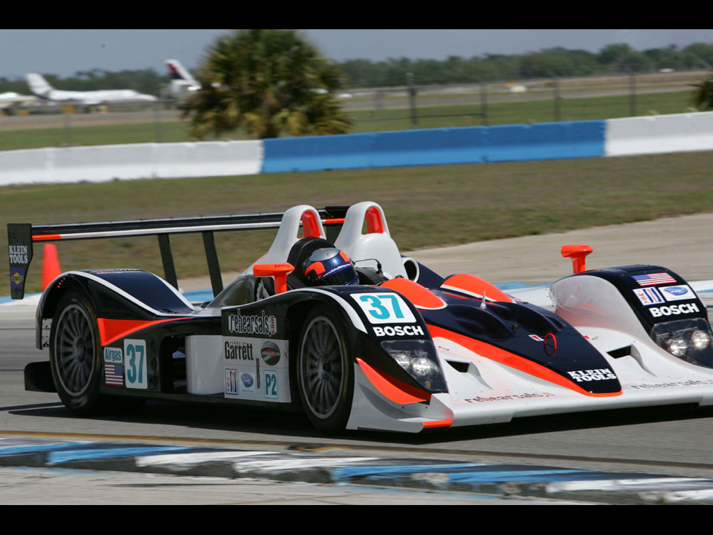 2005 Lola B05/40