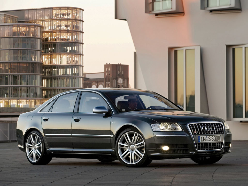 2006→2009 Audi S8 5.2 FSI quattro