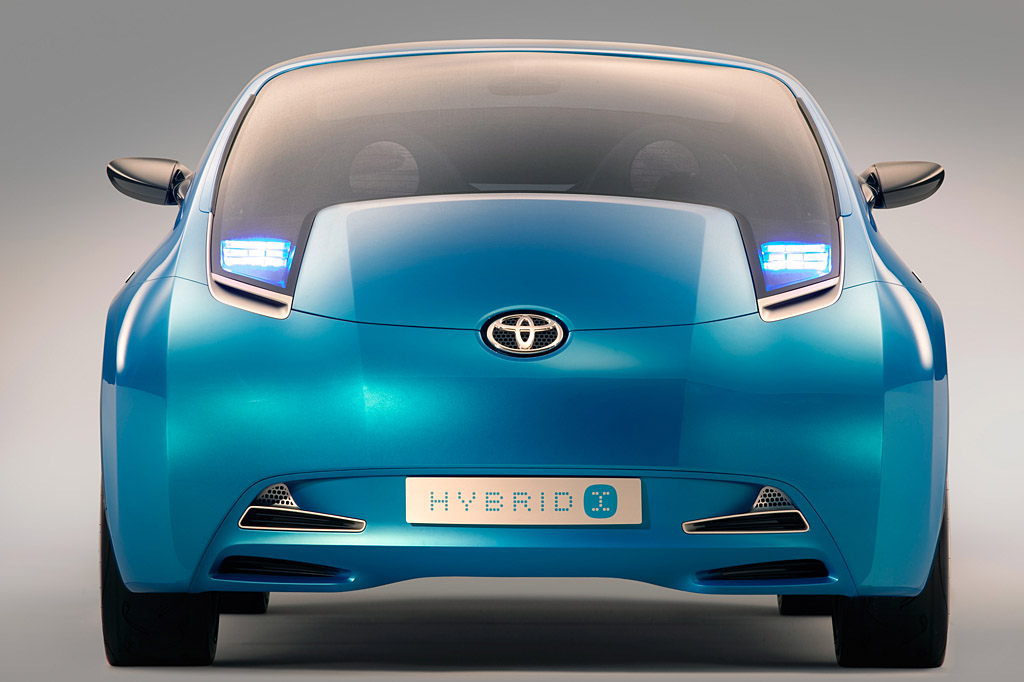 2007 Toyota Hybrid X Concept