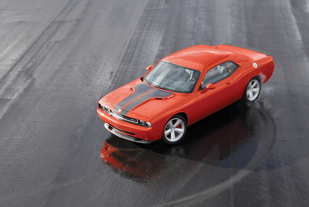 2008 Dodge Challenger SRT8