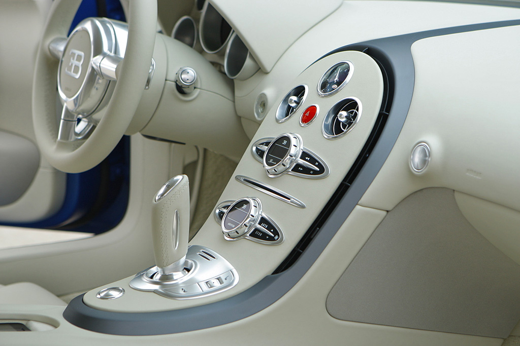 2009 Bugatti 16/4 Veyron Bleu Centenaire