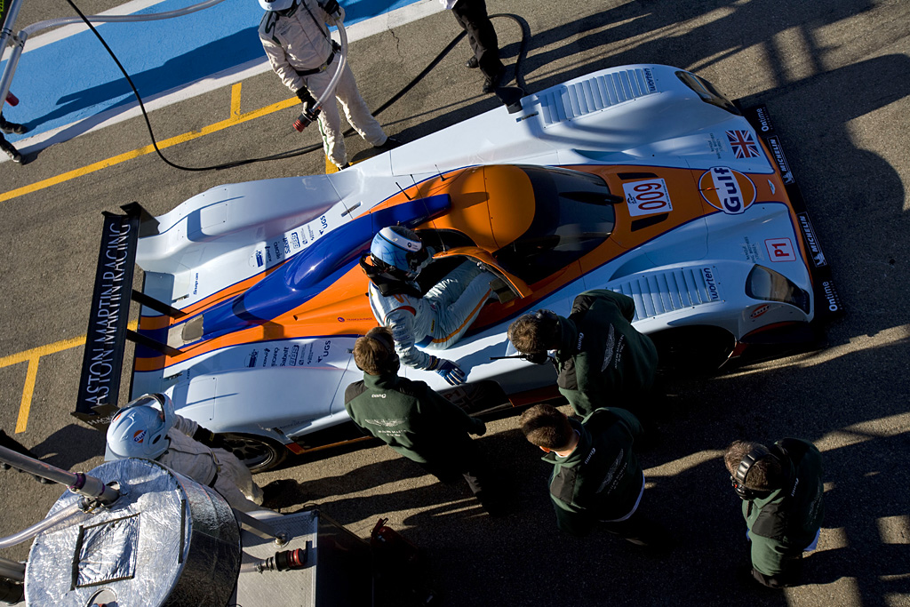 2009 Lola-Aston Martin LMP1