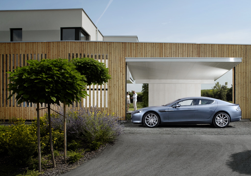 2010 Aston Martin Rapide