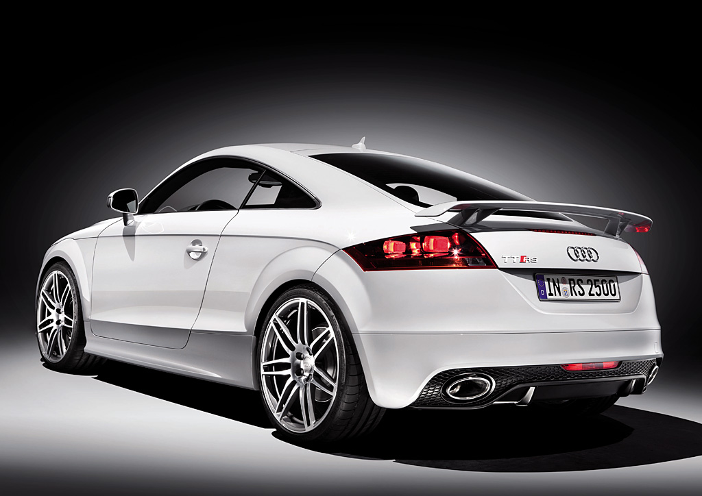 2010 Audi TT RS Coupé