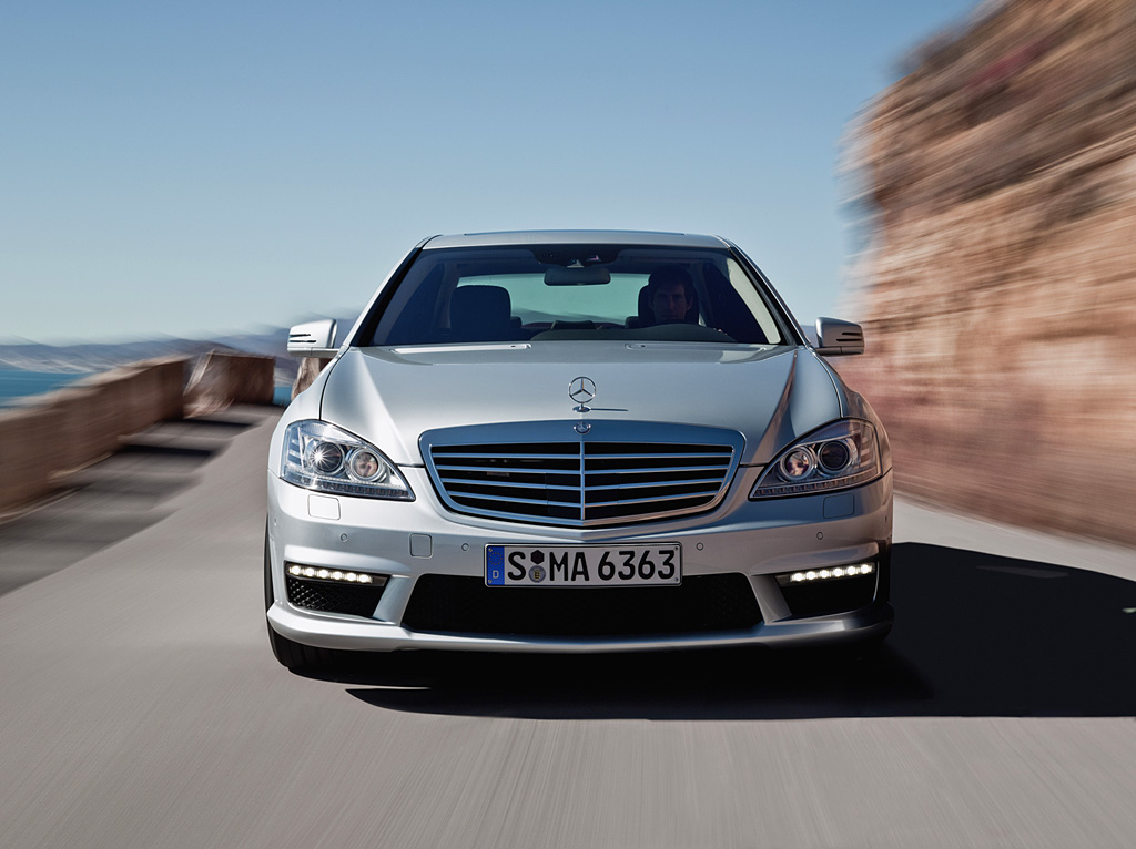 2010 Mercedes-Benz S 63 AMG