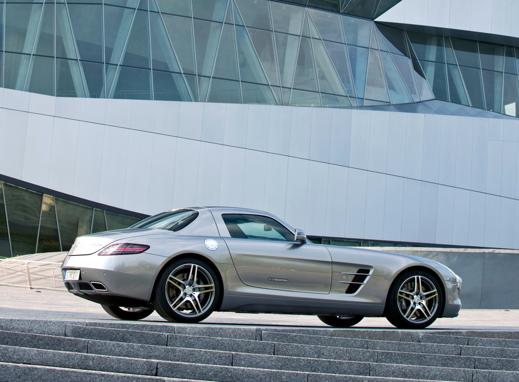 2010 Mercedes-Benz SLS AMG