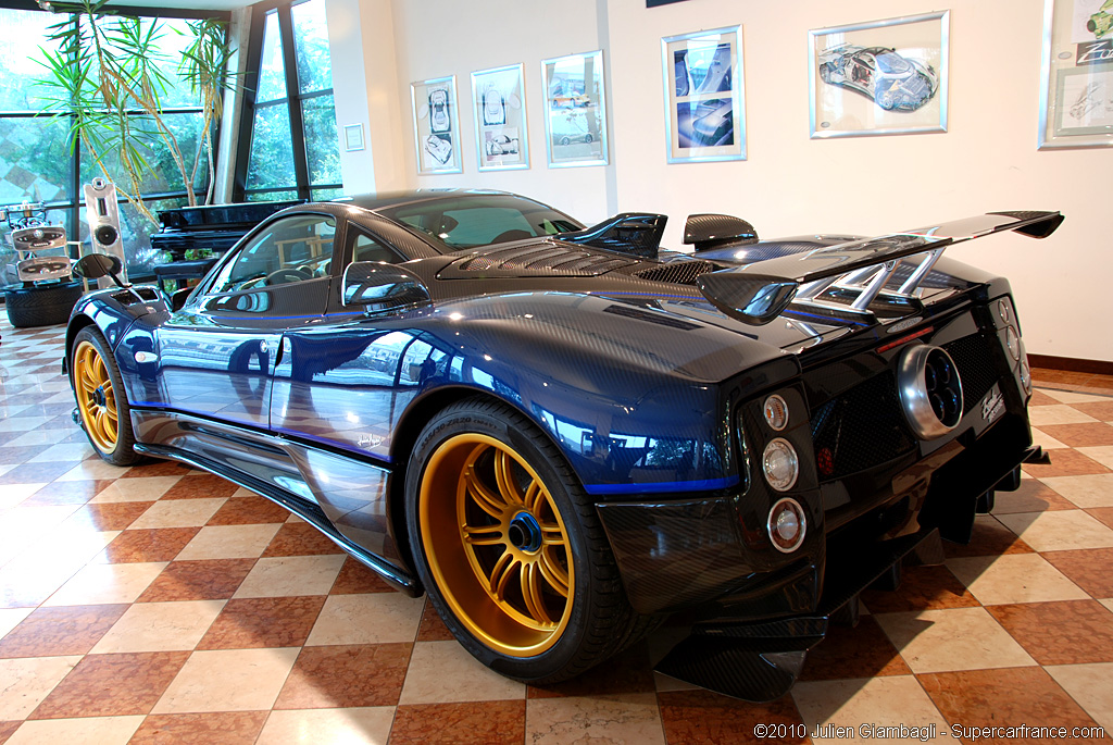 2010 Pagani Zonda Tricolore