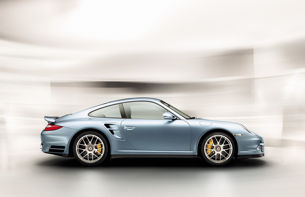 Порше 911 2010