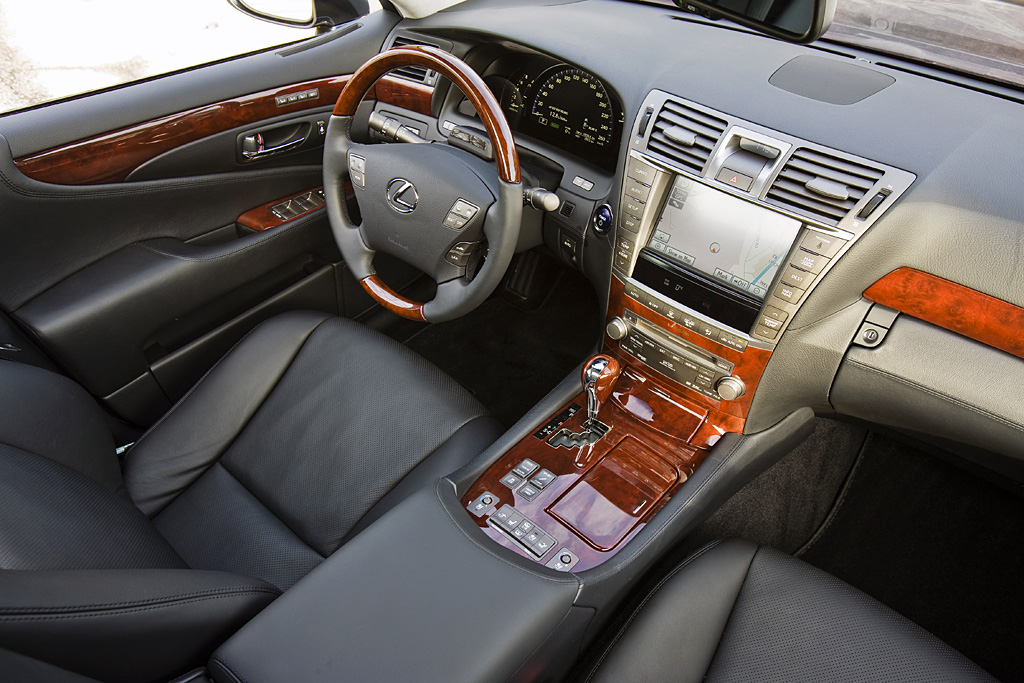 2011 Lexus LS 600h L