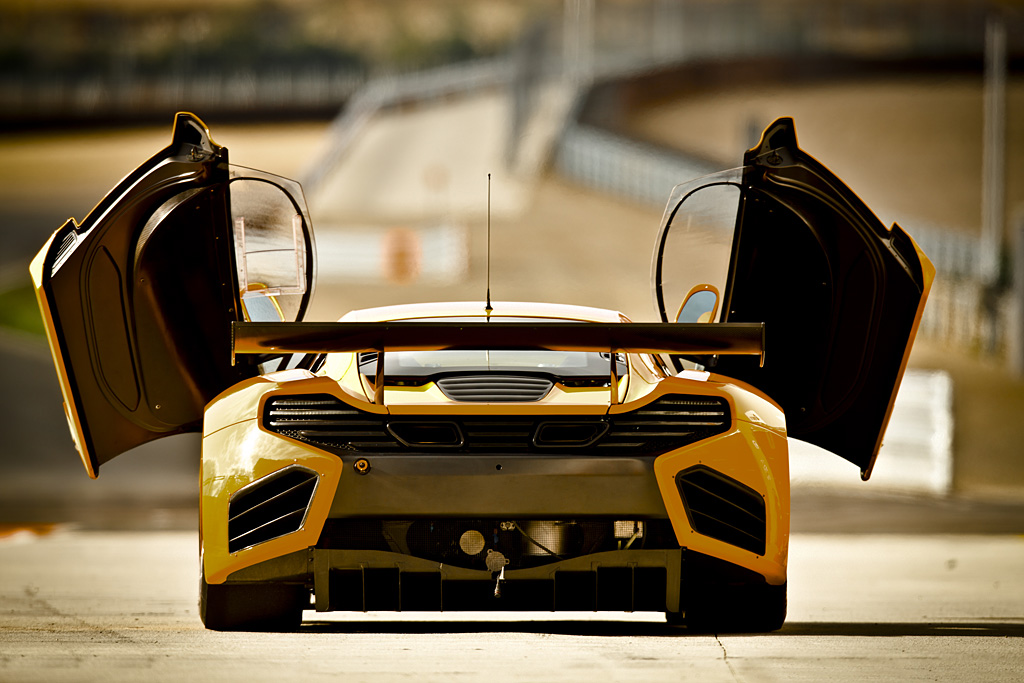 2011 McLaren MP4-12C GT3