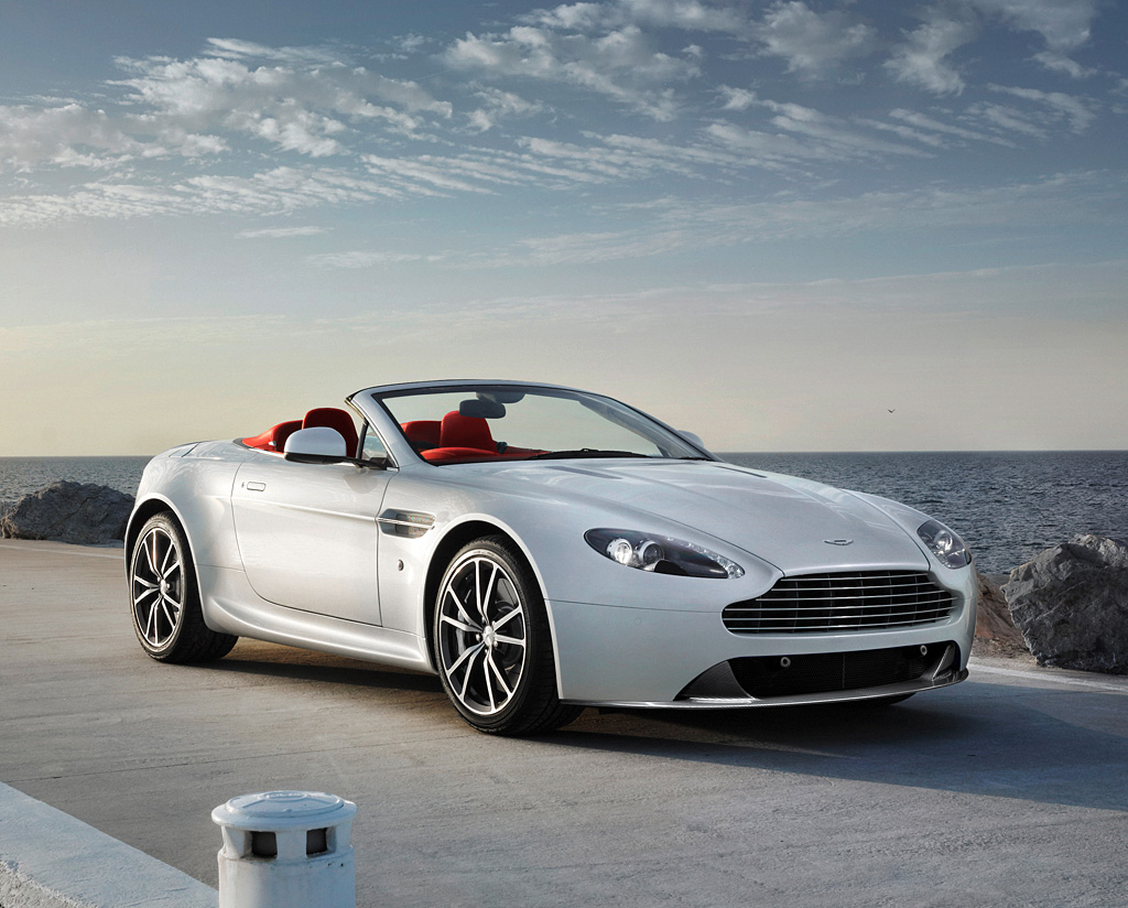 2012 Aston Martin V8 Vantage Roadster