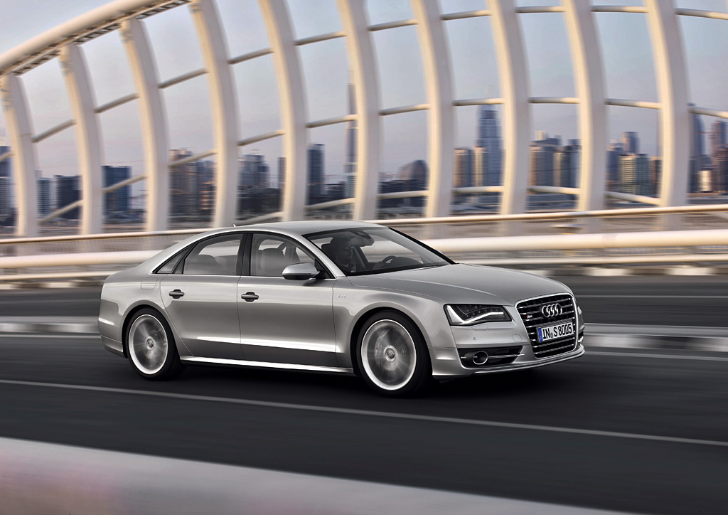 2012 Audi S8