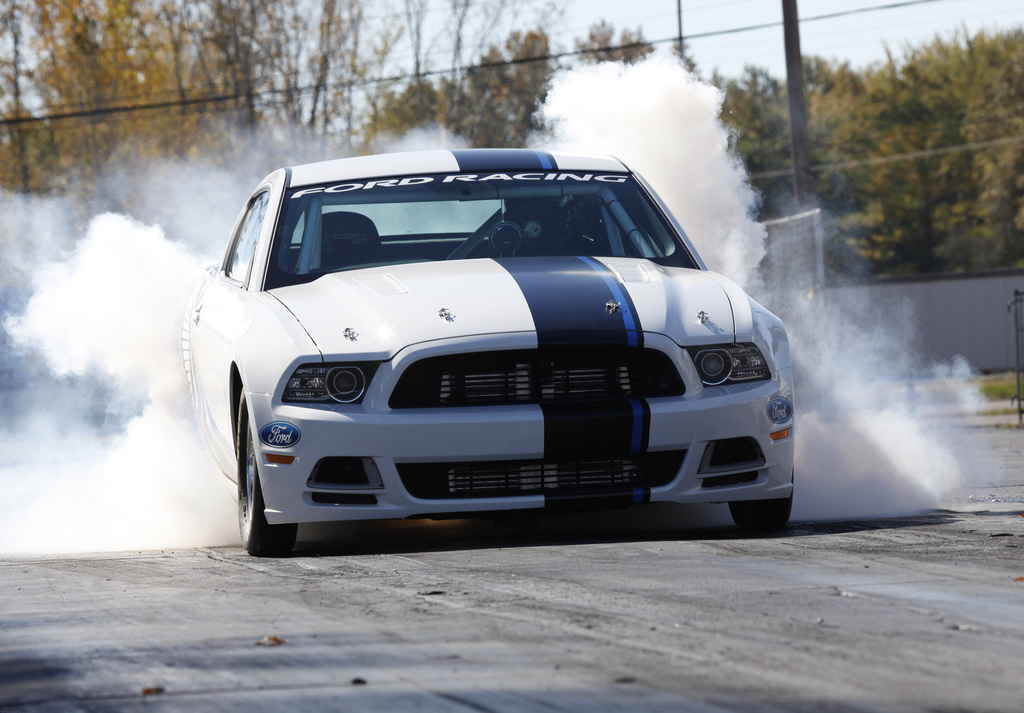 2012 Ford Mustang Cobra Jet Twin-Turbo Concept