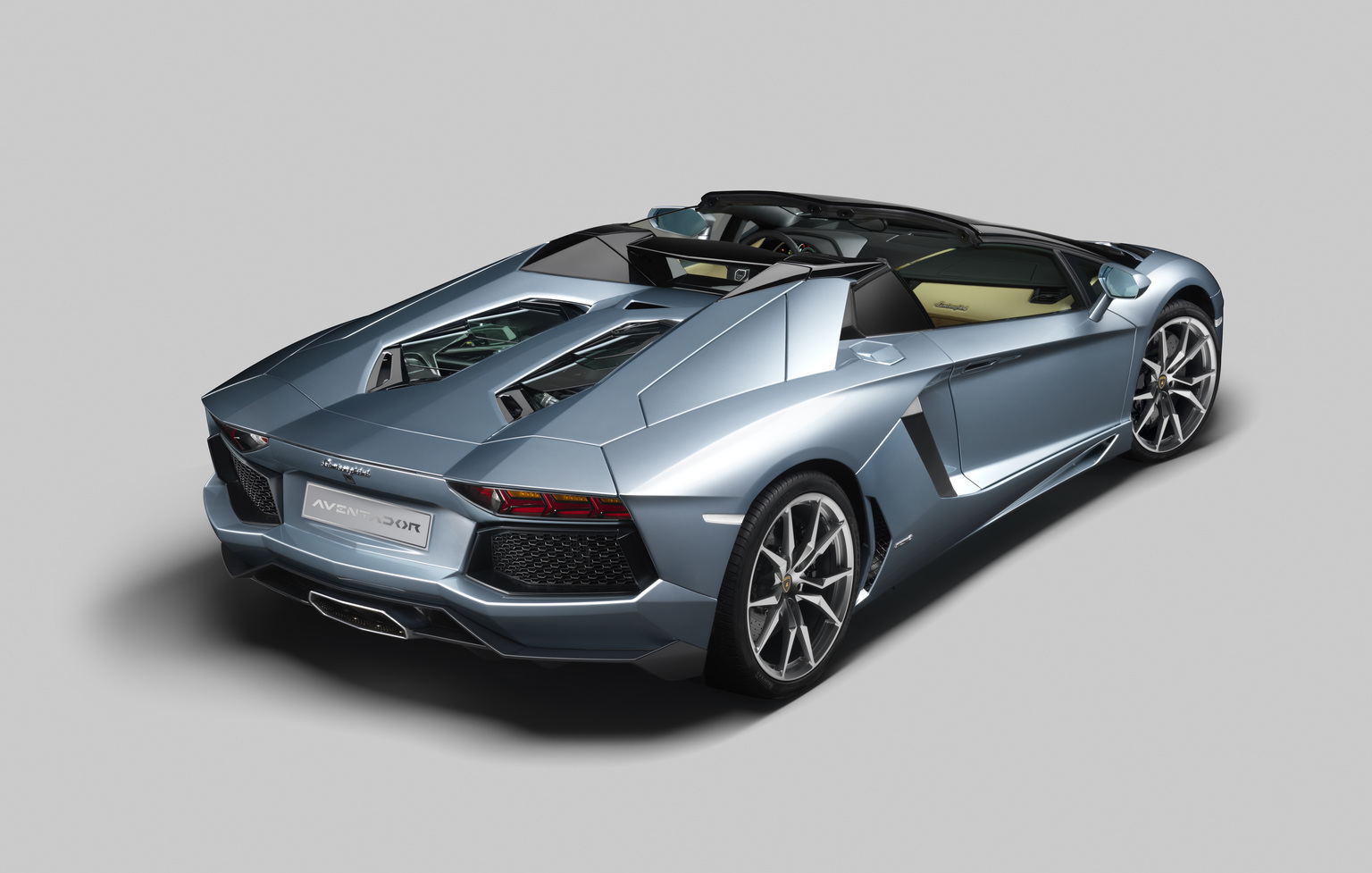 2012 Lamborghini Aventador LP 700-4 Roadster