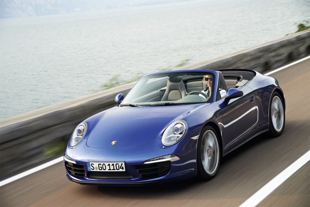 2012 Porsche 911 Carrera 4 Cabriolet