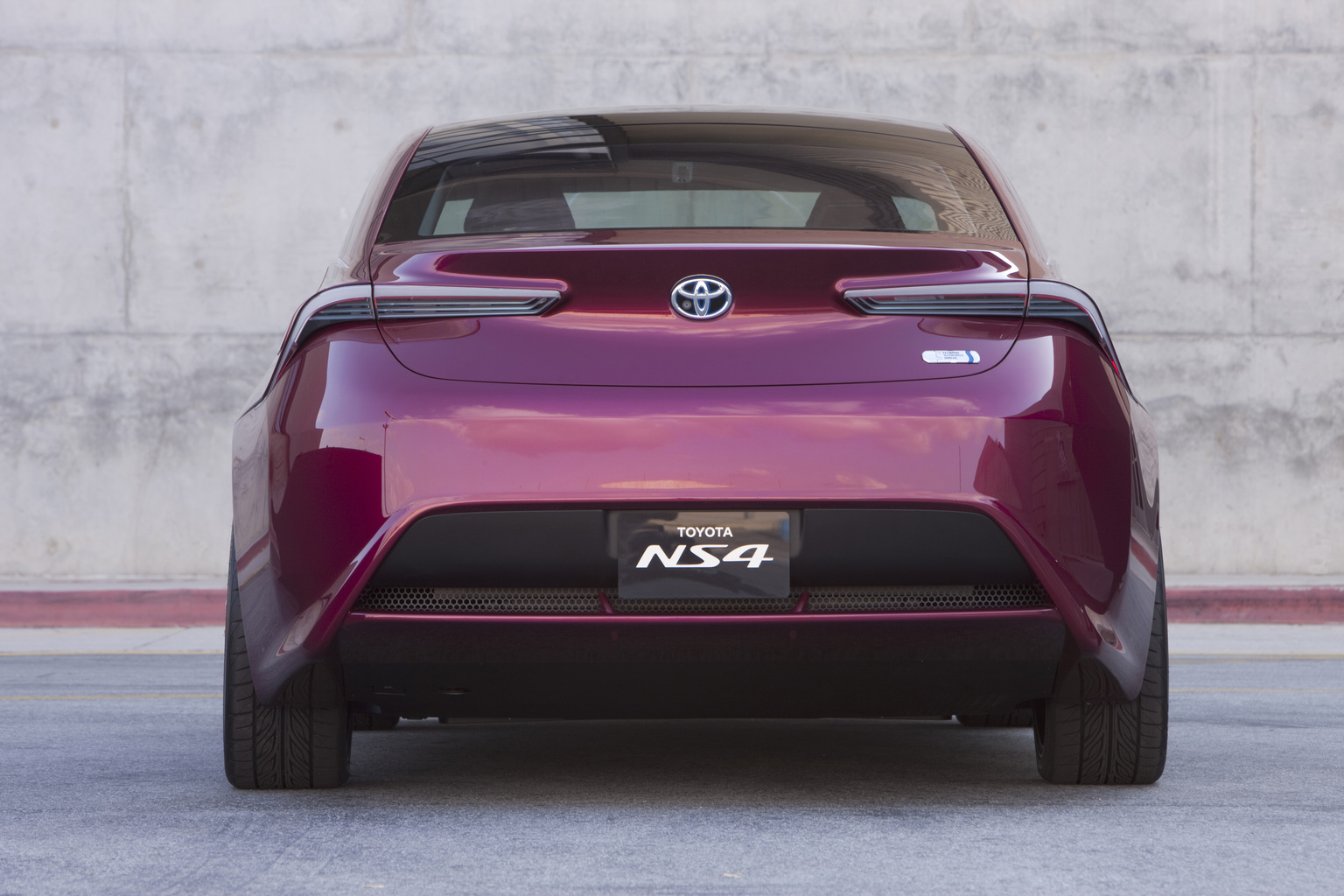 2012 Toyota NS4 Plug-in Hybrid Concept