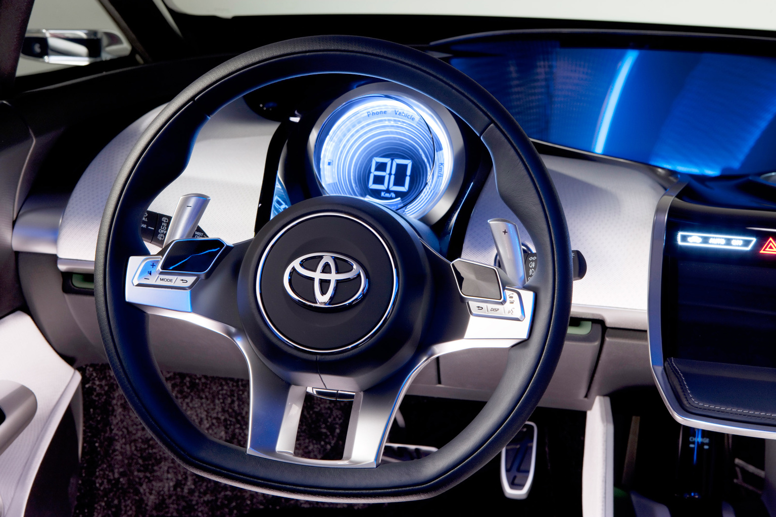 2012 Toyota NS4 Plug-in Hybrid Concept