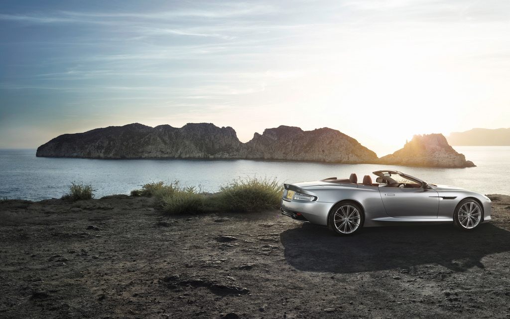 2013 Aston Martin DB9 Volante